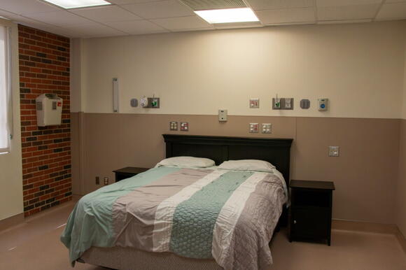 A rural Northwest Oklahoma hospital is bringing back maternity care ...