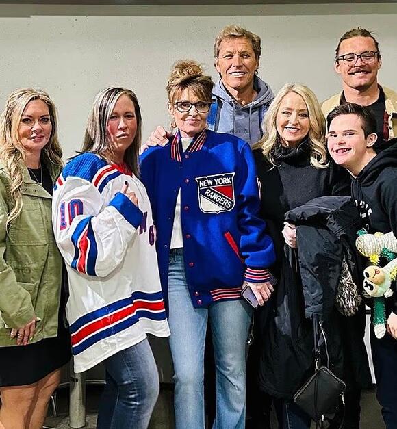Sarah Palin endured heartbreak at boyfriend Ron Duguay's bedside in hospital before his tragic death