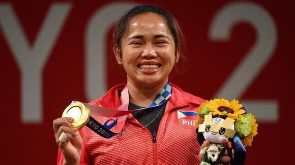 Philippines wins its first Olympic gold medal - News Break