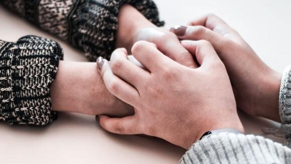 4 Zodiac Signs That Need Constant Reassurance - NewsBreak