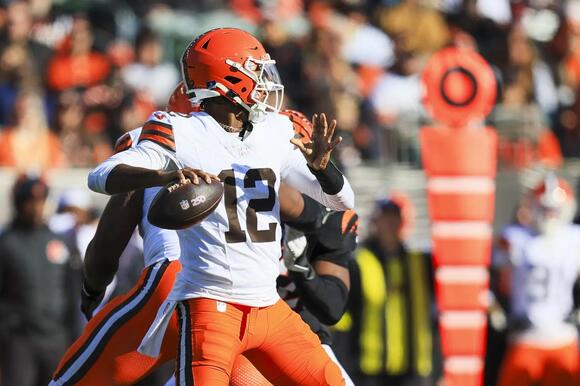 Browns Provide Massive Hint About Whether Shedeur Sanders Will Be Their QB1  in 2026 - NewsBreak