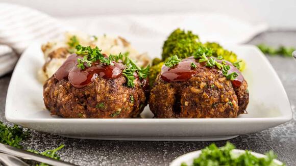 12 Meatloaf Recipes for Anyone Still Chasing Their Childhood Meatloaf ...