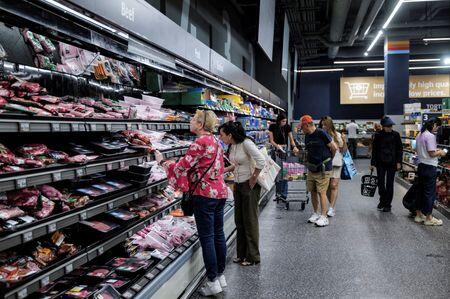 US consumer sentiment near record low ahead of midterm elections