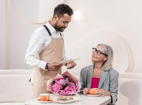 13 Polite Ways to Say No to Tip Guilt and Extra Charges - NewsBreak