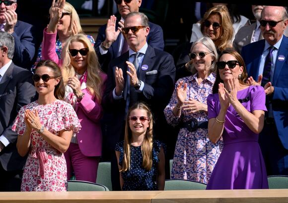 Pippa Middleton Is Missing From Kate’s Family Photos & Royal Watchers ...