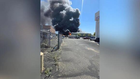 Rural Metro firefighter injured in fire near Yuma Liquidation Store in ...