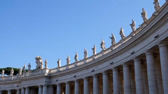 Vatican games out possible Sunday prayer appearance as Pope Leo recovers from lung surgery