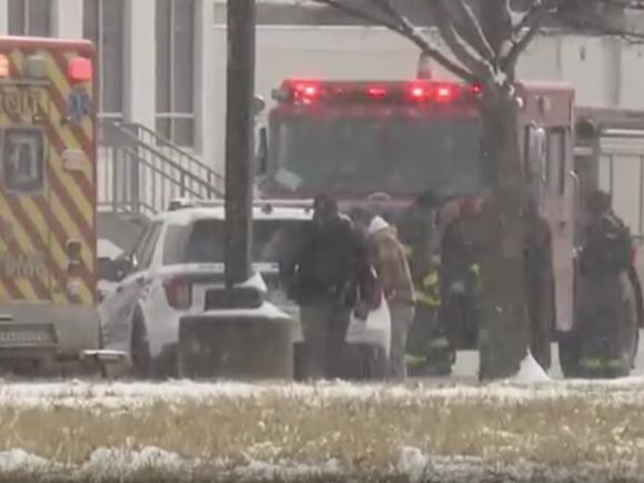 Lyft driver charged in crash into Detroit warehouse that killed 2 ...