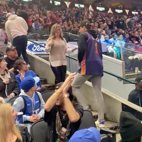 Luka Doncic has fan ejected, calls out reporter during awful Mavericks ...