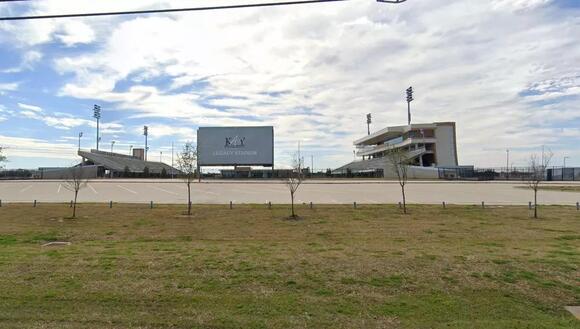 Texas’s Largest High School Football Stadiums to See - NewsBreak