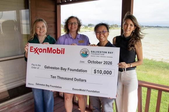 ExxonMobil funds student trips to Trinity Bay center - NewsBreak