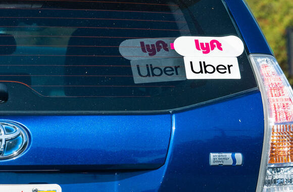 Massachusetts Uber And Lyft Drivers Win Big: $32.50 An Hour Pay ...