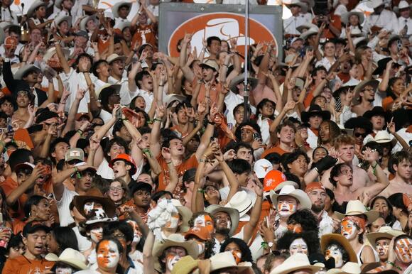 Game-Day Photo From Texas Longhorns Stadium Sparks Barrage Of Racism ...