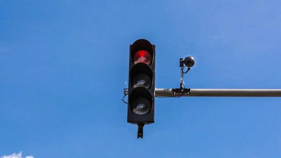 Drivers keep spotting these white boxes at intersections, but they’re ...