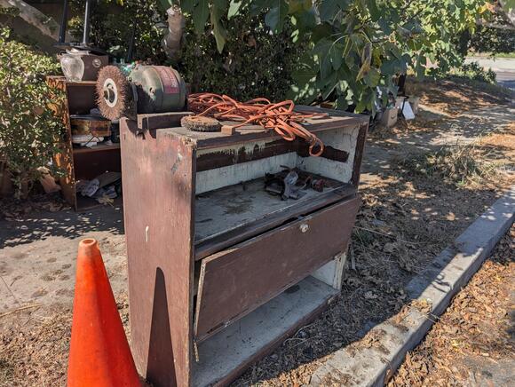 🎁 Free Items Up for Grabs Around San Diego Today - NewsBreak