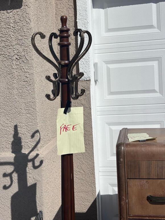 🎁 Community Freebies in Vacaville — Handy Home Finds - NewsBreak