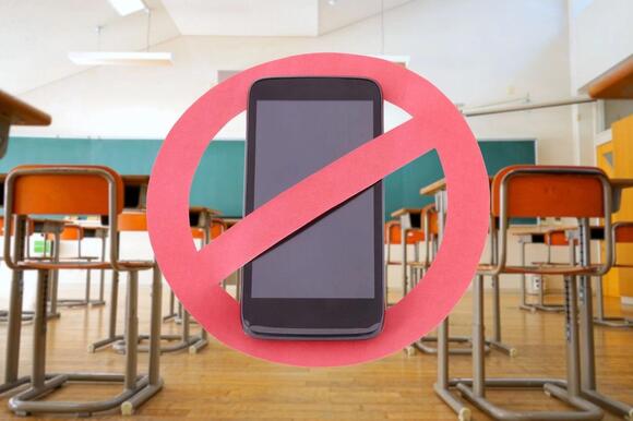 Michigan Bans Cell Phones in Classrooms Starting Next School Year ...