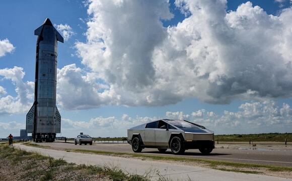 SpaceX says potential Tesla merger would need Elon Musk's approval
