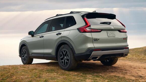 Honda Delays Redesigned CR-V To Spring 2027: Report - NewsBreak