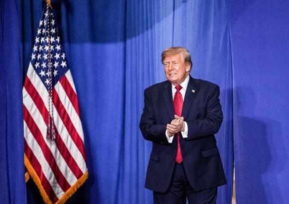 Trump praises rallygoer for punching protester: ' I loved that’