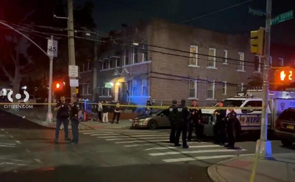 Driver at-large after hitting NYPD officer in Brooklyn traffic stop ...