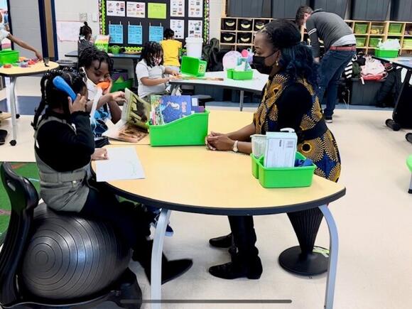 Norfolk first grade teacher shakes up classroom by replacing ...