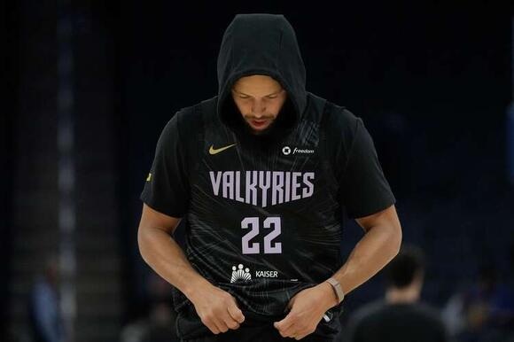 Warriors’ Steph Curry will play vs. Lakers Wednesday, but Golden State managing other injuries