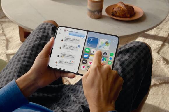 iPhone Duo deliveries begin in North America