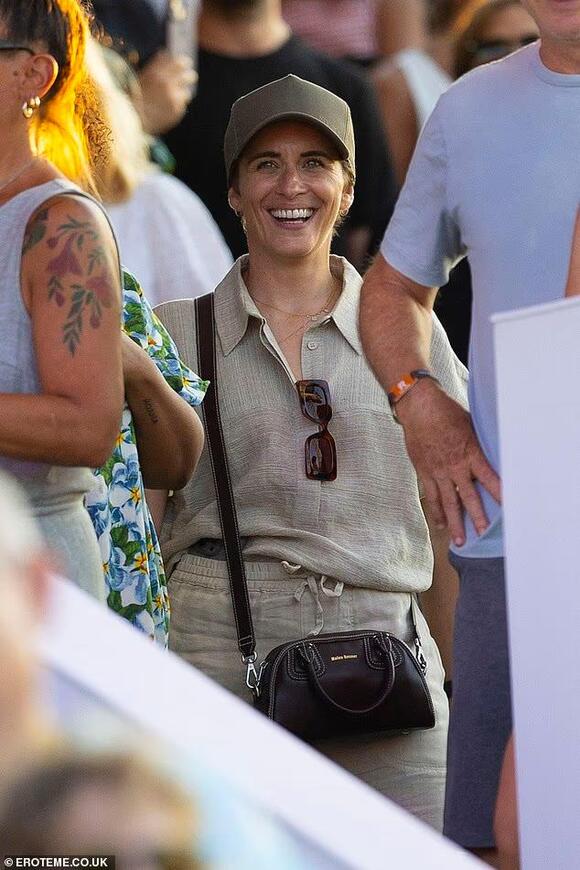 Matthew McConaughey shares a hug with Ronnie Wood in star-studded crowd ...