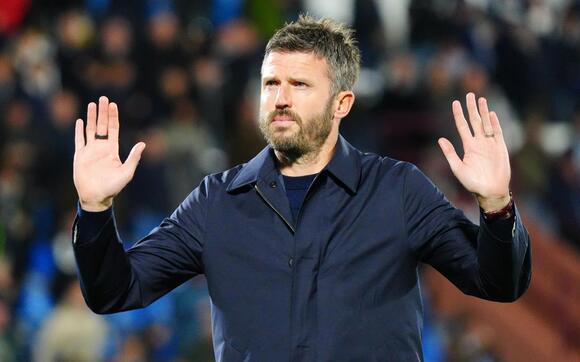 Michael Carrick fires back at Bruno Fernandes after Manchester United tactics criticism