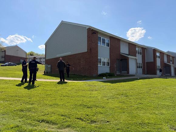 Police search for suspects after shots fired - NewsBreak