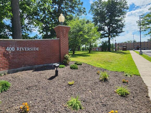 Casual Dining Spot to Open at New Riverside Gardens Complex in Johnson ...