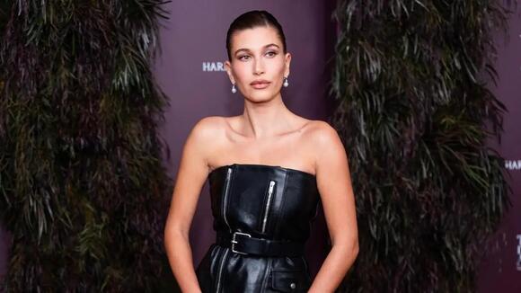 Photos: Hailey Bieber's Black Leather Dress Is 'Very Elegant' - NewsBreak