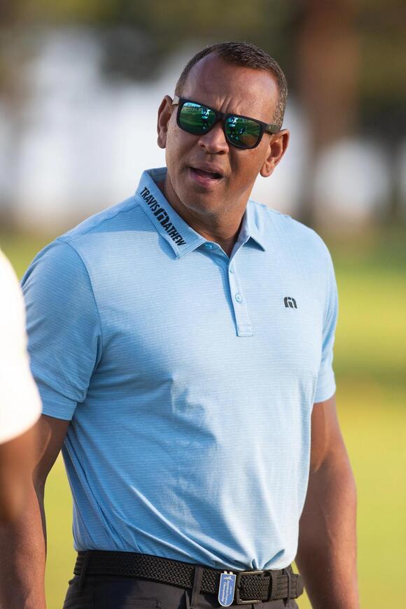 Jennifer Lopez and Ben Affleck’s divorce judge has a wild connection to