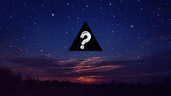 Mysterious Low-Flying Triangle Aircraft Spotted Over Illinois - NewsBreak