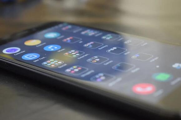 The Phone Setting That Automatically Silences Unknown Callers - NewsBreak