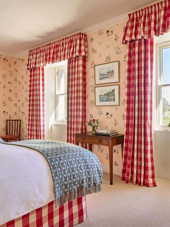 16 Gingham Decor Ideas for 2026 as Checked Patterns Return to Every ...