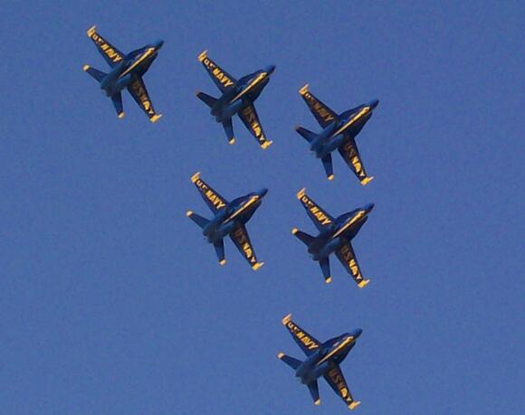 US Navy Blue Angels land in El Paso for Amigo Airsho - NewsBreak
