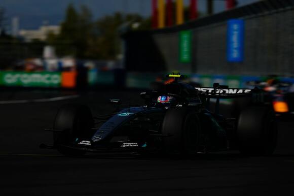 Why is a Formula 1 race 305 kilometres long? Race distances from 1950 ...