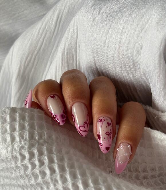 Classic, Chic, and Effortlessly Romantic: The 21 French-Tip Designs I'm ...