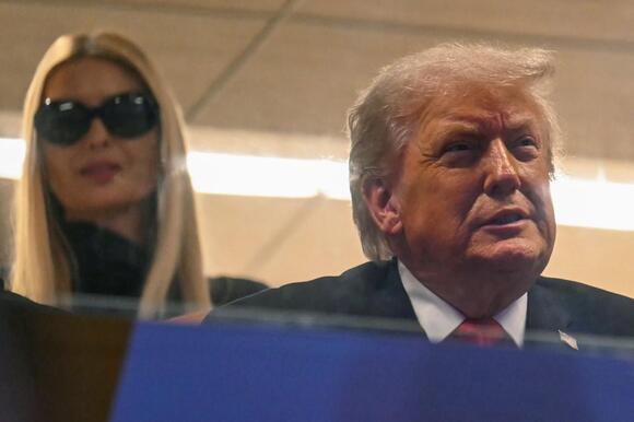 Trump gets thunderous reception at Miami vs Indiana college football ...