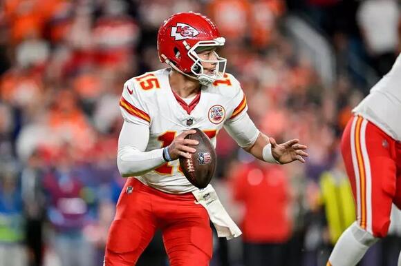 NFL Quietly Replaces Patrick Mahomes' Chiefs With Rams as New Face ...