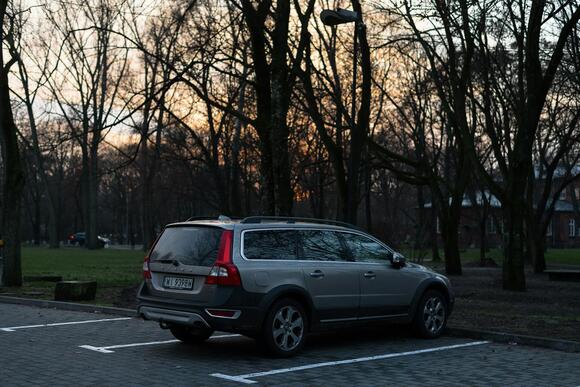 Man Says Parking Lot Argument Over One Open Space Turned Into A ...