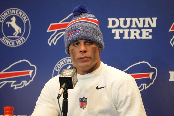 Jordan Poyer's model wife, Rachel Bush, doesn't 'have the words yet' after  his Bills release - NewsBreak