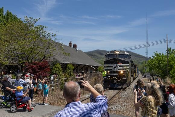 First Norfolk Southern freight train marks official reopening of Old ...