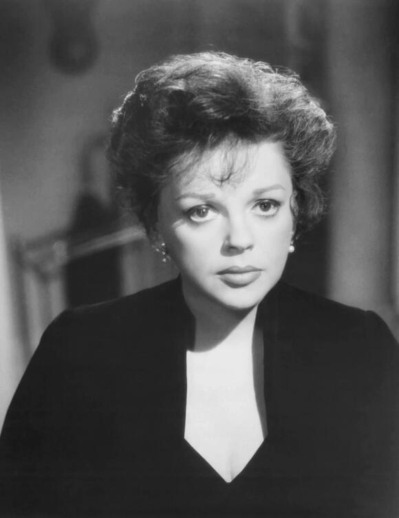 ‘The Wizard Of Oz’ Star Judy Garland Had A PI’s Help To Fight Her