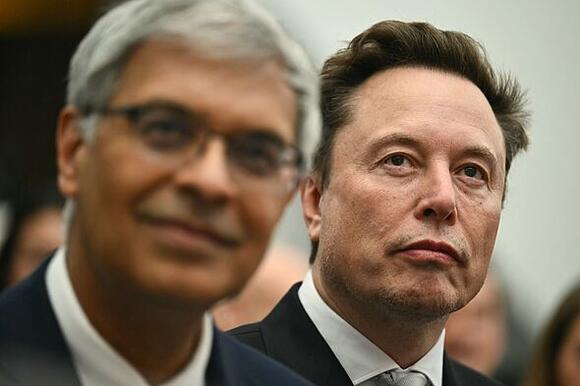 Elon Musk promises a share of SpaceX stock to every child in the US