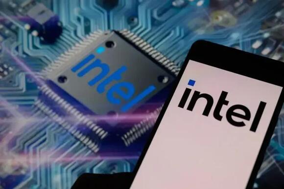 INTC Stock Is Surging Today — What Are Traders Watching? - NewsBreak