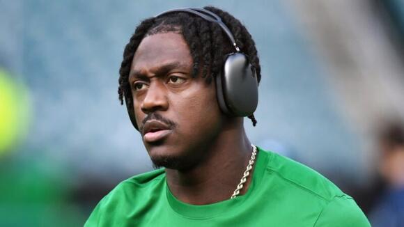 Eagles Swap AJ Brown For Superstar Defensive Player In Blockbuster Trade Proposal That's A Win-Win For Both Teams - NewsBreak