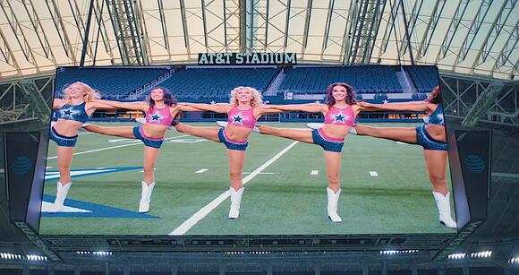 Some Girls' Backs And Necks Are Pretty Messed Up. A Lot Of Girls Get Surgery":  Facts From "America's Sweethearts: Dallas Cowboys Cheerleaders" That Just  Absolutely Floored Me Now That Season 2 Is